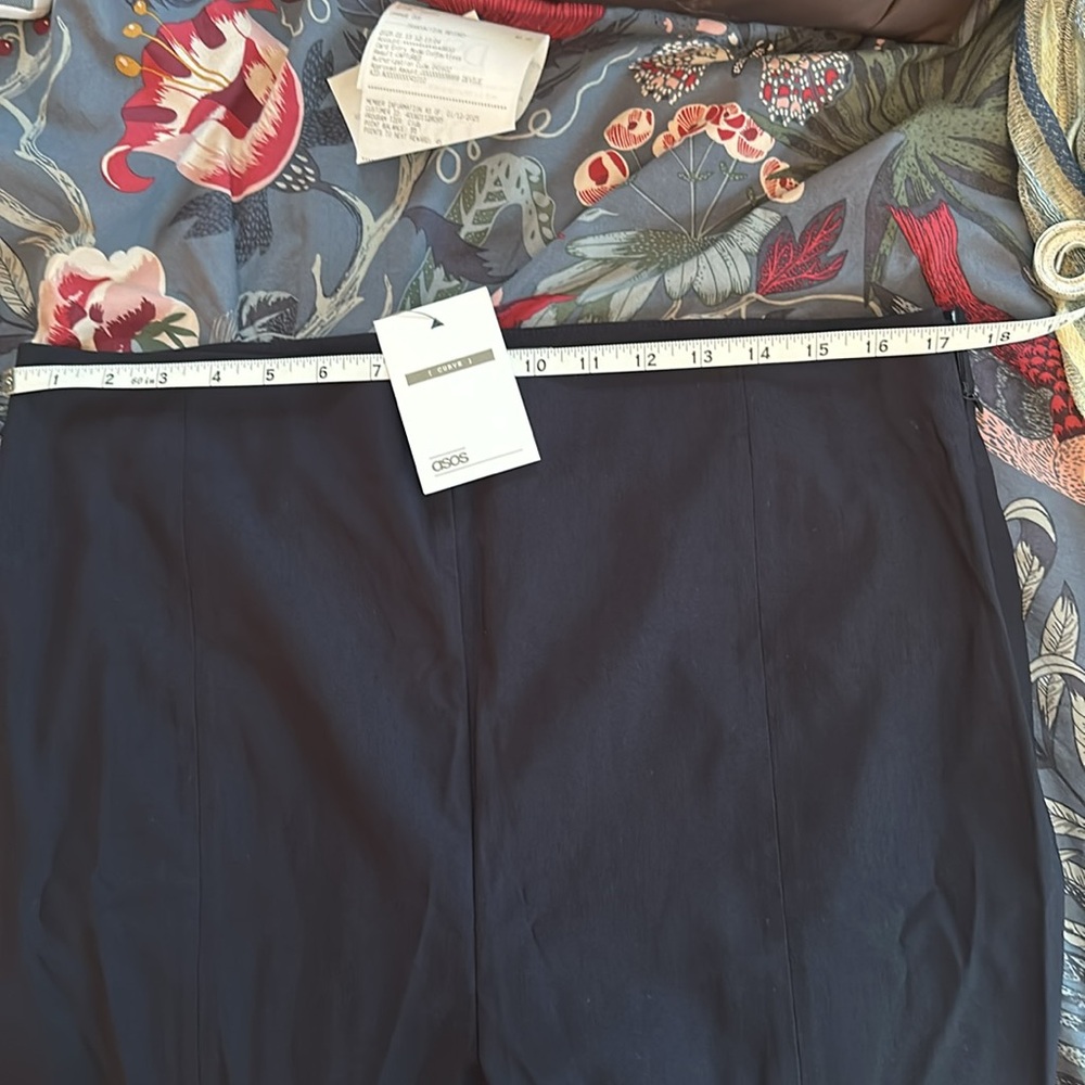 Slim high rise navy trousers NWT - Picture 4 of 6